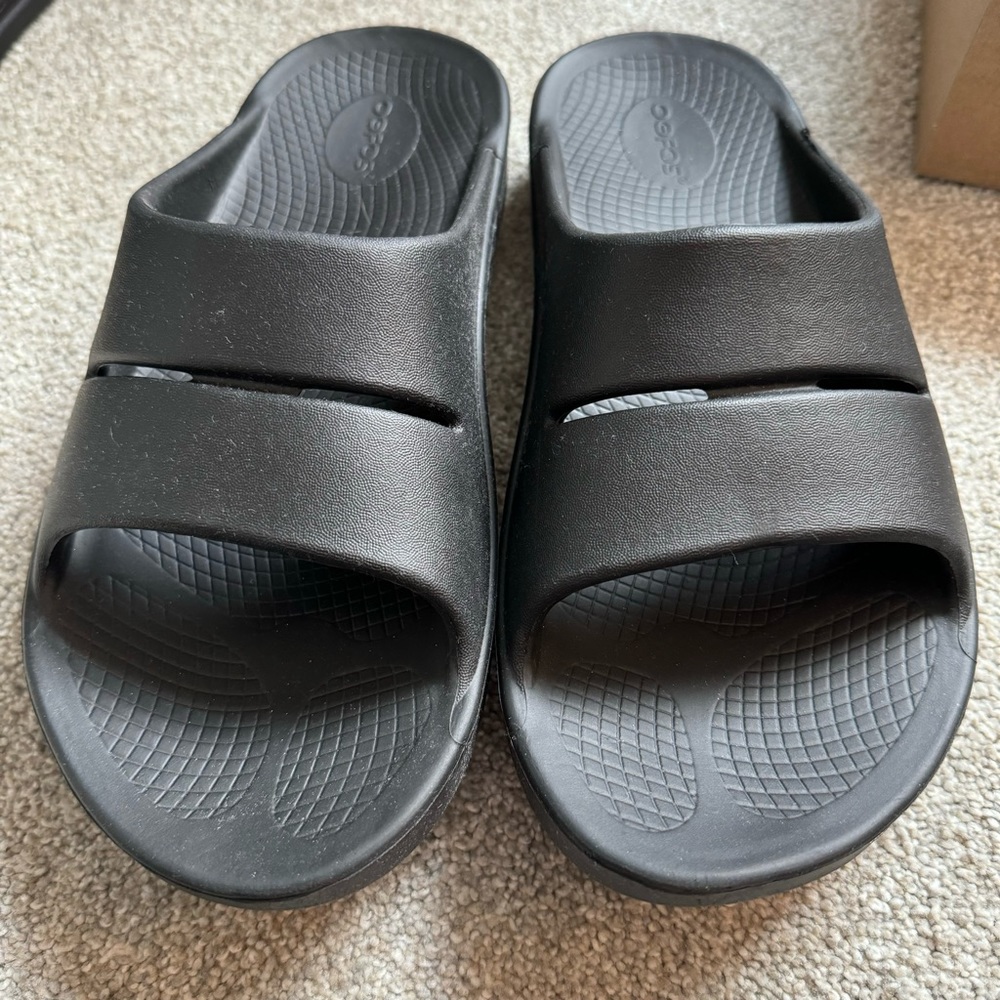 Oofos Ooahh Slide Sandal Black Gem